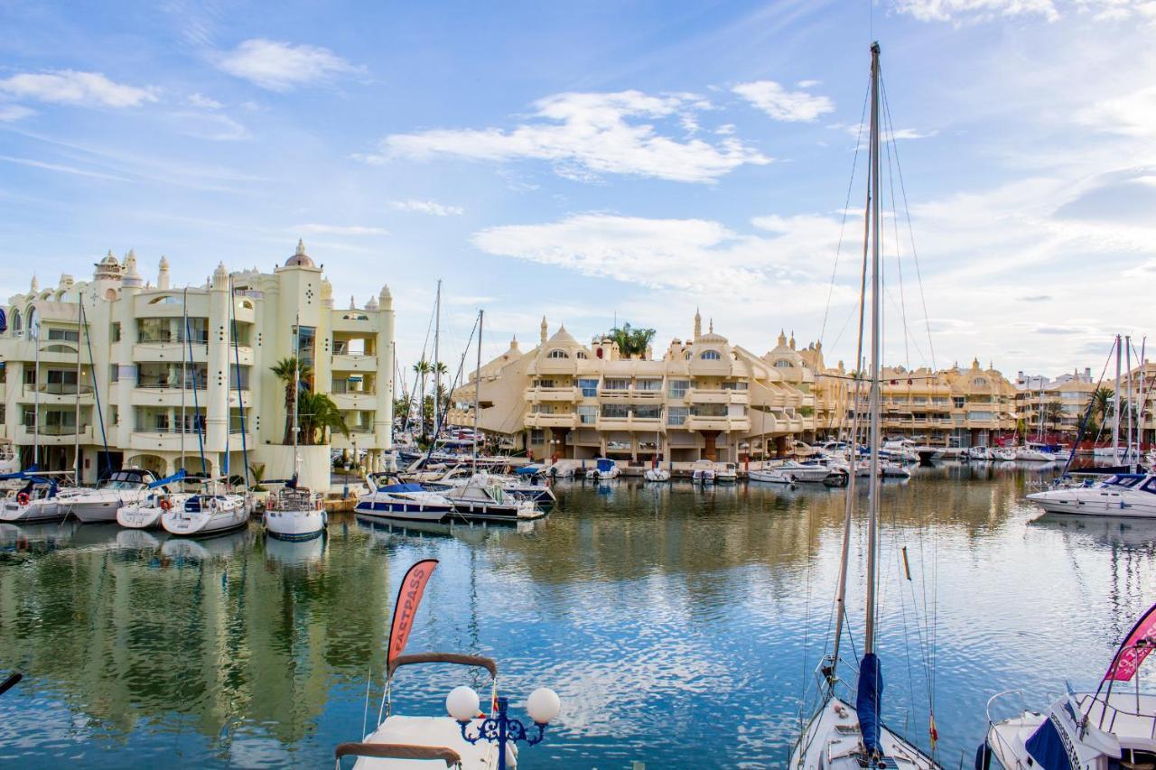 Puerto Marina Luxury Apartment With Sea Views Беналмадена Екстериор снимка