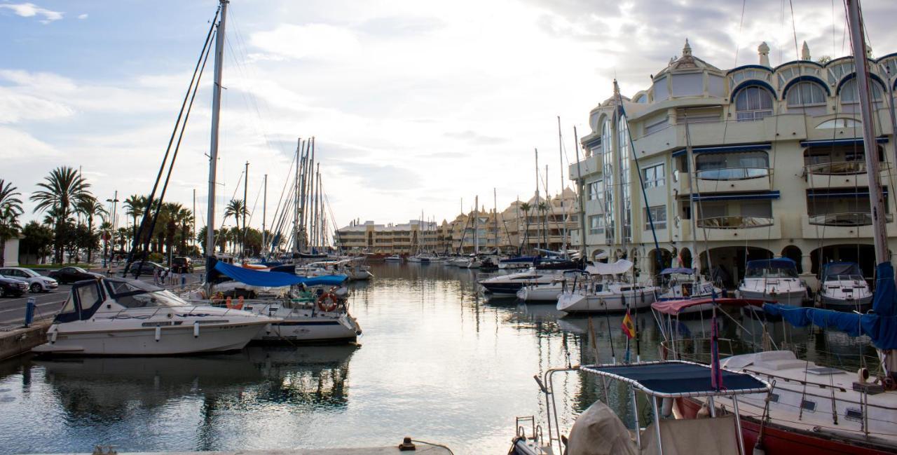Puerto Marina Luxury Apartment With Sea Views Беналмадена Екстериор снимка