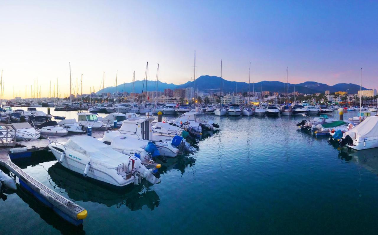 Puerto Marina Luxury Apartment With Sea Views Беналмадена Екстериор снимка