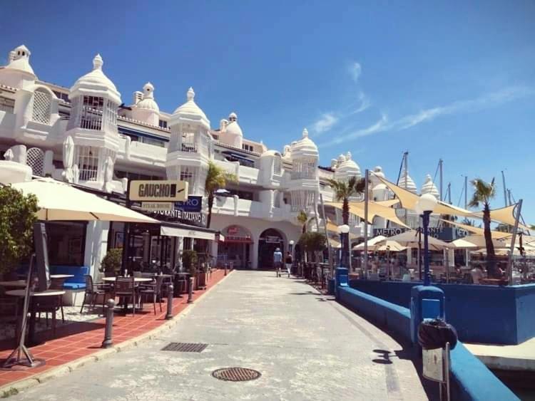 Puerto Marina Luxury Apartment With Sea Views Беналмадена Екстериор снимка